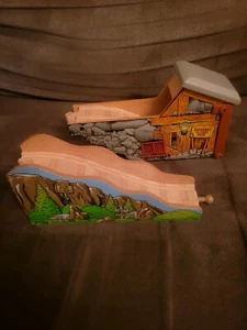 THOMAS And Friends  Bridges Lot - Picture 1 of 7