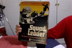 LIDER ESCUADRON- AVALON HILL 1977-MANUAL EN ESPAÑOL Y INGLES - JUEGO COMPLETO. - Imagen 1 de 23