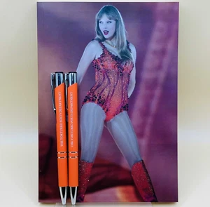 Tarjeta de arte Taylor Swift A5 doble cara y bolígrafo naranja TTPD V02 - Imagen 1 de 4