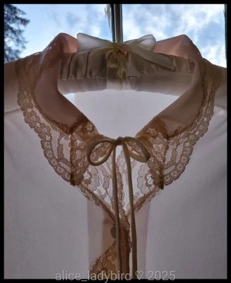 NWT Vintage MISS ELAINE Lingerie Top BOW Lace Collar Coquette Silky Blouse ~M  - Image 1 of 4