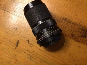 Rollei HFT Tele-Tessar 135mm f4 Objektiv. Sauberes Glas, sauberer Körper, langsame Klingen - Bild 1 von 4