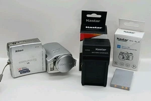 Nikon COOLPIX S10 Compact Digital Camera With NEW Battery & Charger - Picture 1 of 18