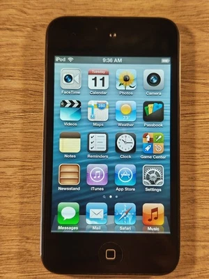Black iPod Touch 4th Gen 32 Gb: Working. iOS 6.1.6. Good condition - Image 1 of 4