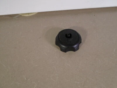 Tapa del tanque de gasolina KTM SXC 400 2000 00 KTM SXC400 LC4 Foto 1 de 4