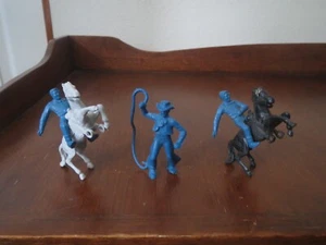 Vintage 1950's Marx 60mm Roy Rogers Blue Cowboy Lot & 54mm Rearing Horses - Picture 1 of 2