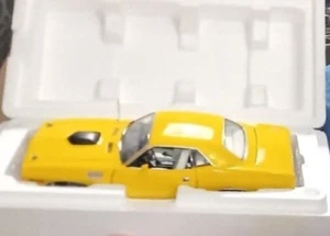 1/18 YCID Nash Bridges 1971 Hemi-Cuda Coupe NIB 1 of 60 COA included - Picture 1 of 5