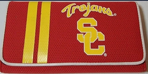 USC TROJANS HIGH QUALITY JERSEY MATERIAL WOMENS LARGE WALLET Cover