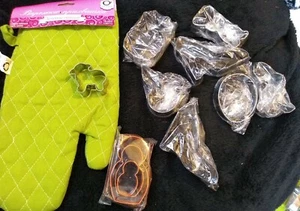 Joblot Tagliabiscotti in Metallo + Guanto da Forno Vedi Foto Nuovo - Foto 1 di 5