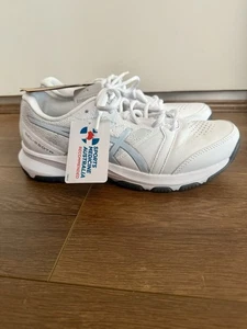 ASICS GEL550TR(D) US8.5 Eu40 UK6.5 WIDE- BNIB White and Blue ASICS trainers - Picture 1 of 11