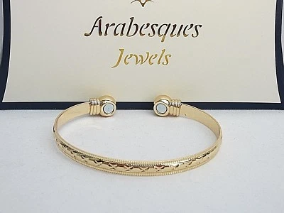 LADIES DIAMOND CUT COPPER MAGNETIC BANGLE/BRACELET ARTHRITIS/PAIN RELIEF. GOLD