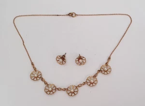 9 carat Gold Necklace with Floral Motif & Pearls matching Earrings - Picture 1 of 5