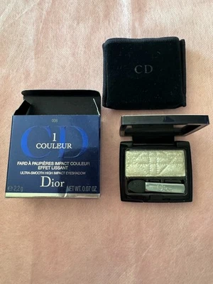 SOMBRA DE OJOS CHIRSTIAN DIOR 1 COLOR ULTRA SUAVE ALTO IMPACTO 006 CRISTAL BLANCO Foto 1 de 3