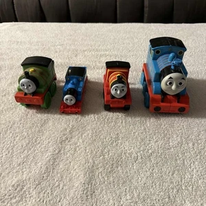 Jungen Mattel Thomas & Friends Zugset Einheitsgröße blau rot - Bild 1 von 16