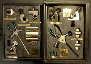 Van Waters & Rogers VWR Talon Clamp Demonstration kit, Complete - Picture 1 of 4