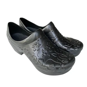 Zapatos zuecos DANSKO Pixie moldeados EVA talla 41 EE. UU. 10,5 florales en relieve gris oscuro - Imagen 1 de 10