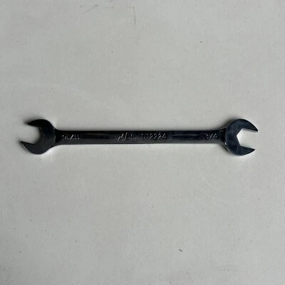 Mac Tools DT2224 6-Point SAE Low Torque Wrench 11/16" x 3/4" - Image 1 of 2