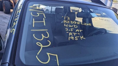 Used Hood fits: 2013 Honda Ridgeline  Grade A - Image 1 of 4