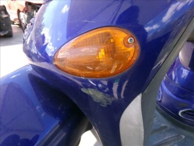 frecce anteriore sinistro PIAGGIO LIBERTY 50 2002 95180 - Immagine 1 di 4