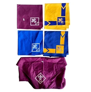 BSA Boy Scout Bufanda Pañuelos Pañuelos Triángulo Azul Dorado Borgoña Lote De 5 De Colección - Imagen 1 de 2