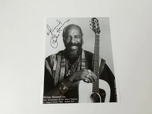 Richie Havens Autographed 8x10 B&W Photo Singer Songwriter NO COA. *READ* - Picture 1 of 10