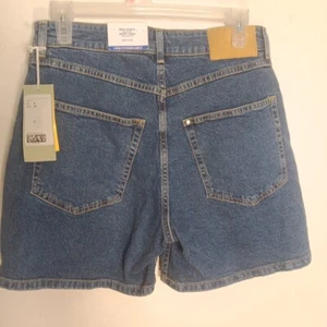 &Denim By H&M Women's 8 Wide Shorts High Waist Button Fly New with Tags - Picture 1 of 14