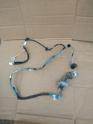 Arnés de cableado de puerta trasera derecha Toyota Avalon 2000-2004 82151AC010 OEM Foto 1 de 4