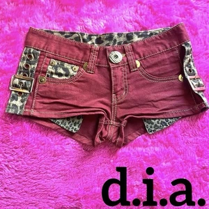 Used D.i.a Leopard Print Shorts Size 25 Inch Bordeaux - Picture 1 of 9