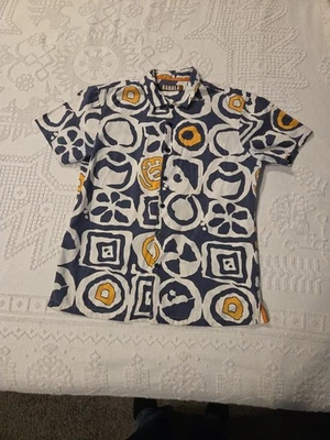 Kahala Button Down Shirt Unisex Medium Hawaiian Print Classic Navy White  - Image 1 of 4