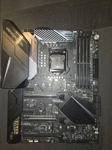 ASUS ROG Maximus XI Hero (Wi-Fi) Z390 - NOT WORKING - FOR PARTS ONLY - Afbeelding 1 van 5