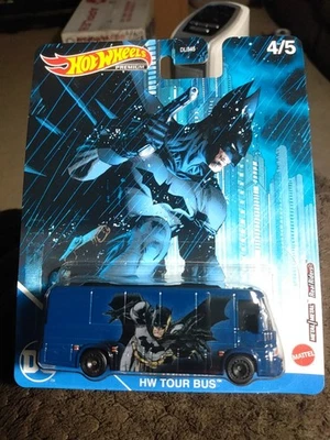 风火轮高级蝙蝠侠 HW 旅游巴士 — 第 1/4 张图片