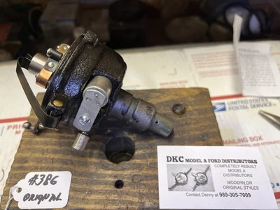 MODELO A DISTRIBUIDOR ORIGINAL FORD #386 COMPLETAMENTE RECONSTRUIDO Foto 1 de 3