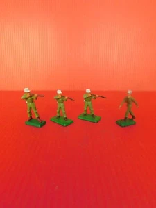 Starlux/Petites Sizes. Reinforced French 4 Legionnaires to the / Of Combat - Picture 1 of 6