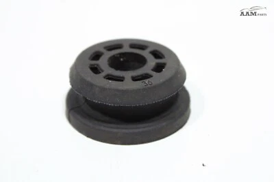 2017-2023 GMC ACADIA 2.5L ENGINE RADIATOR UPPER MOUNT BRACKET BLACK RUBBER OEM - Image 1 of 4