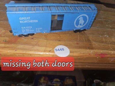 GREAT NORTHERN FREIGHT CAR, GN 4374, MISSING DOORS, SEE PHOTOS - Image 1 of 4