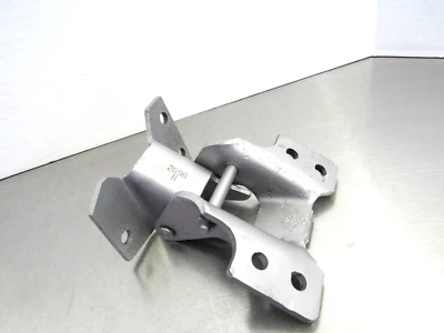 1968 Chevy Camaro Chevrolet Right Upper Door Hinge 2698 R GM - Image 1 of 4