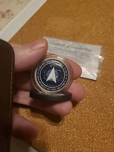 1 - US Space Force 24K Gold Clad JFK Half Dollar US Münze (gebraucht). - Bild 1 von 7