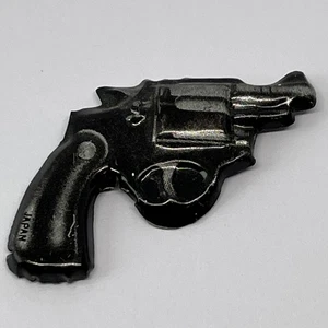Circa 1950s Japanese Tin Revolver Gun Shaped Pin Badge Japan Pistol Weapon - Picture 1 of 4