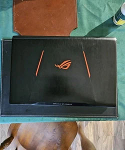 Asus ROG Strix GL553VD - Picture 1 of 12