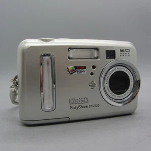 Kodak Digital Camera EasyShare CX7525 5.0MP Silver Tested - Picture 1 of 9