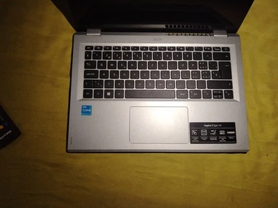 PC portatile Acer Aspire 3 Spin 14 Con Schermo Touchscreen, 360 Gradi  - Immagine 1 di 4