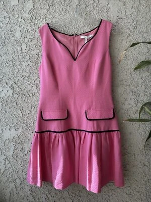 Vestido Rosa, Max and Cleo Ajuste y Acampanado Mini Vestido Talla 10. Foto 1 de 4