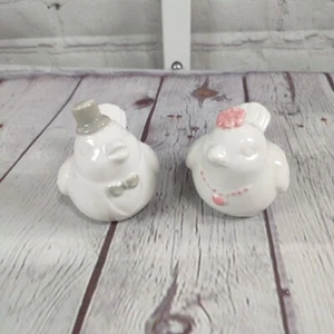 Birds Salt Pepper Shaker Set White Great for Weddings Showers Special Occasions - Picture 1 of 6