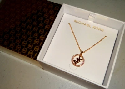 MICHAEL KORS MK Logo Collar Oro Rosa Cristales Pavé MKJ7327791 + CAJA DE REGALO MK Foto 1 de 4