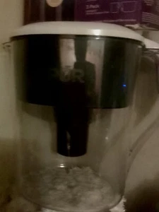 PUR 11 Cup Ultimate Pitcher Filtration system - Picture 1 of 4