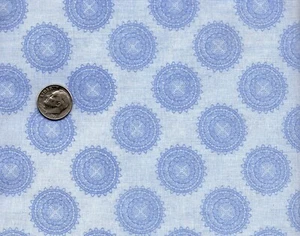 Tela de algodón David Textiles Deco Motif por yarda azul claro #FA13 - Imagen 1 de 1