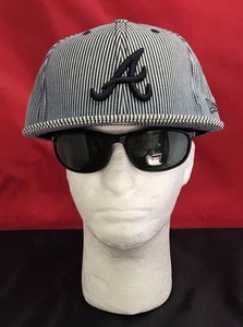 New Era 59Fifty MLB Atlanta Braves Gris con Rayas Azul Oscuro con Sombrero Azul ""A - Imagen 1 de 10