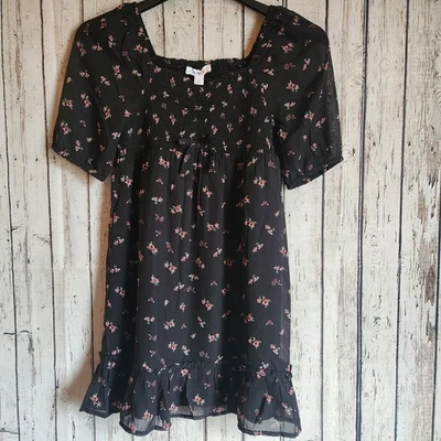 NUEVO CON ETIQUETAS SUGAR & JADE Vestido preadolescente con volantes ceñidos negro floral por encima de la rodilla 12/14 Foto 1 de 4