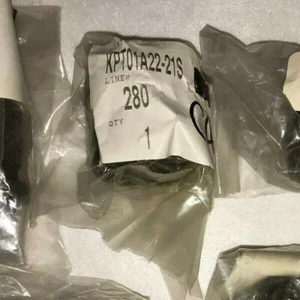 Cannon (1pc) ITT KPT01A22-21S 21 pin Circular Connector receptacle Bayonet  - Picture 1 of 9