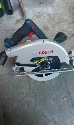 Sierra circular Bosch GKS18V-25C con batería y cargador Foto 1 de 2