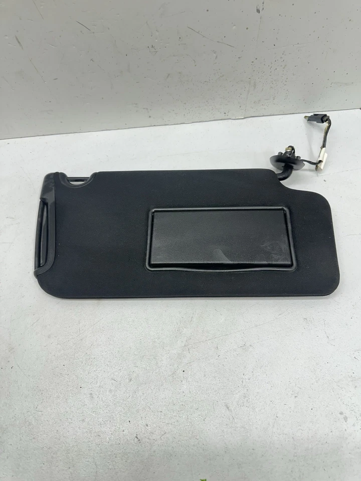 2011-2014 Dodge Charger Passenger Right Side Sun Visor Black Light Chrysler 300 - Image 1 of 4